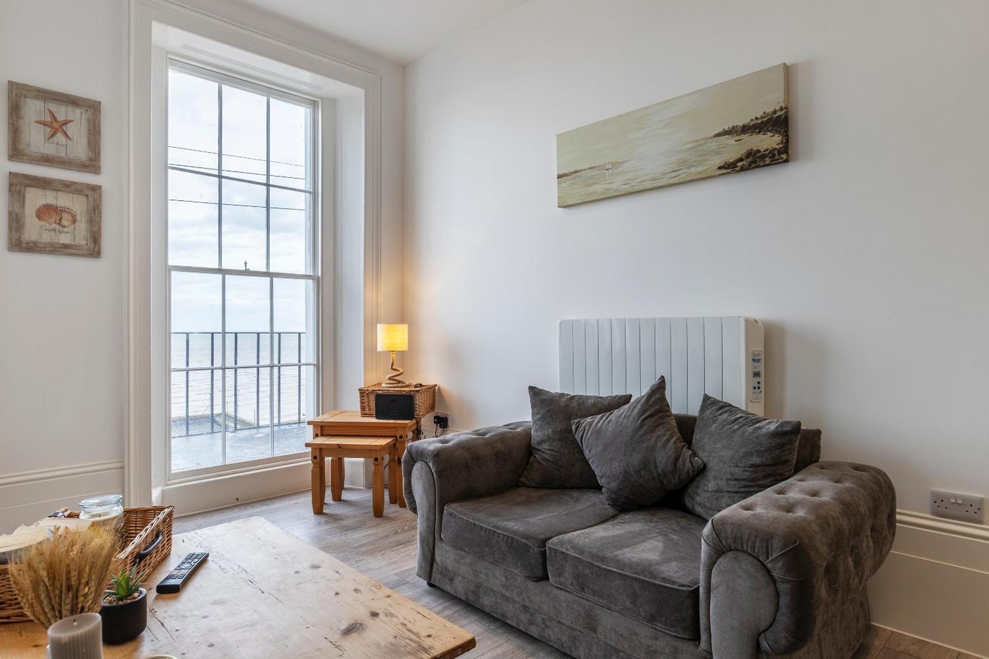Seaside Bliss - Seafront Apartments Herne Bay Esterno foto